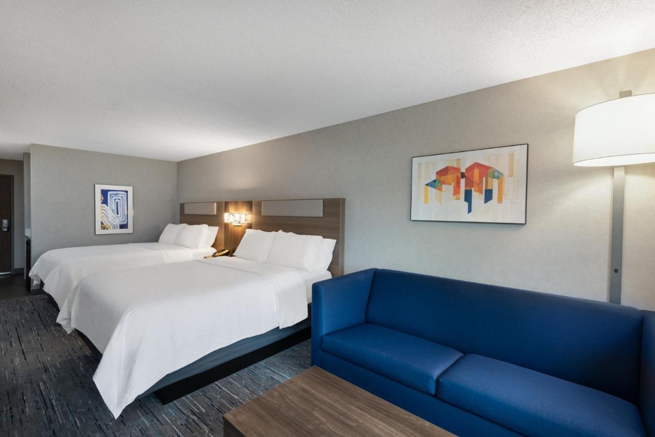 Holiday Inn Express & Suites Wadsworth By Ihg Extérieur photo