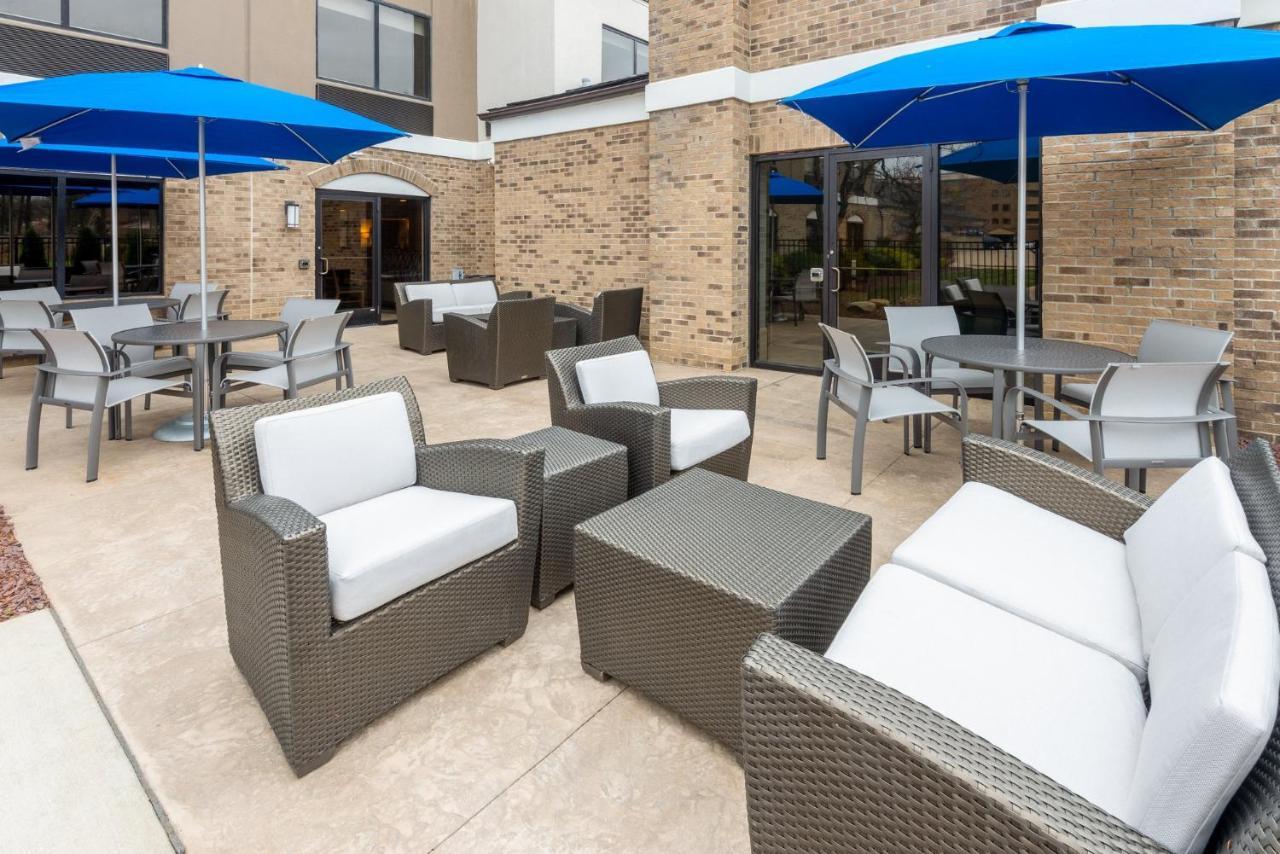 Holiday Inn Express & Suites Wadsworth By Ihg Extérieur photo