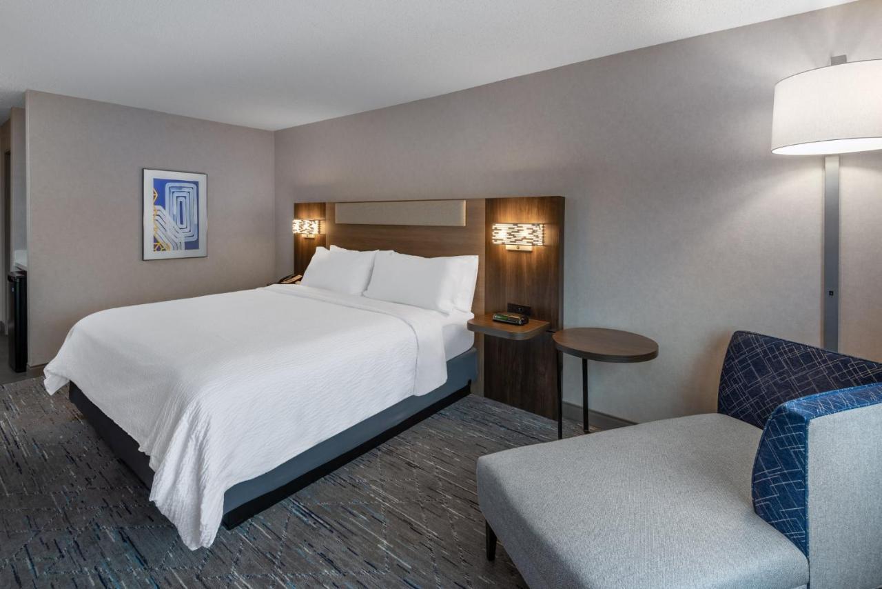 Holiday Inn Express & Suites Wadsworth By Ihg Extérieur photo