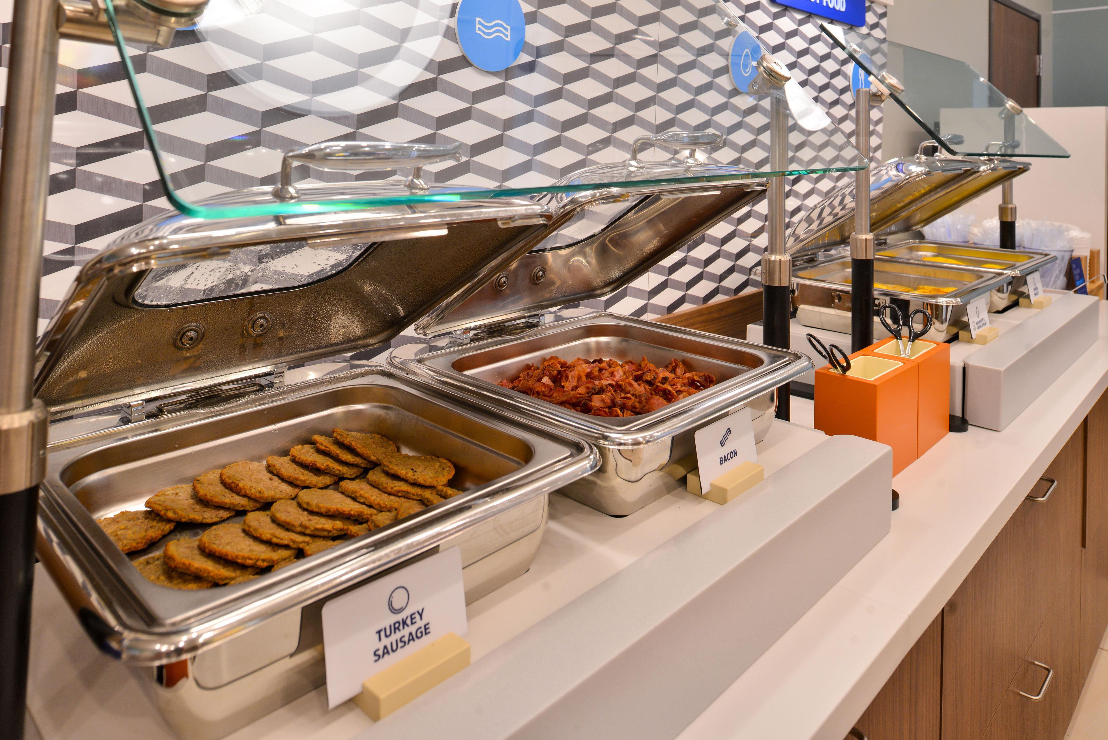 Holiday Inn Express & Suites Wadsworth By Ihg Extérieur photo