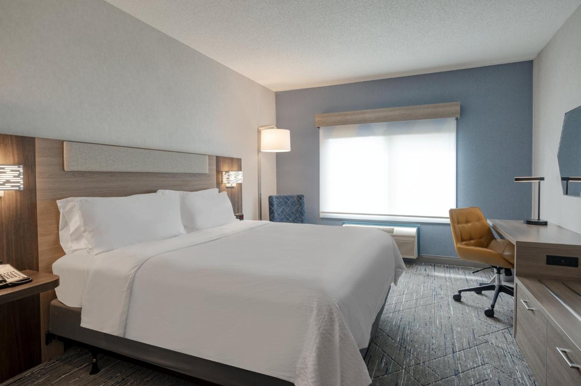 Holiday Inn Express & Suites Wadsworth By Ihg Extérieur photo