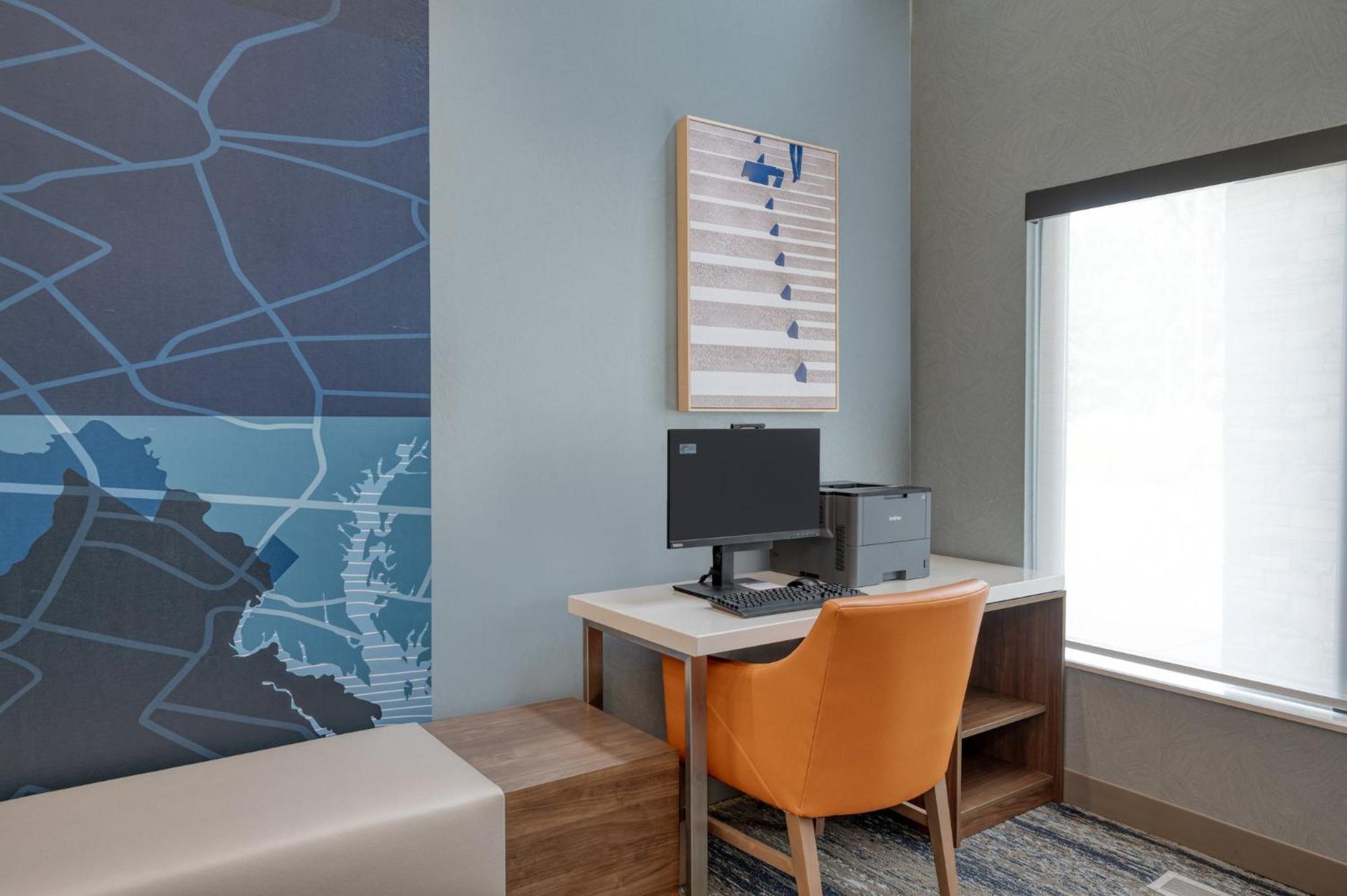 Holiday Inn Express & Suites Wadsworth By Ihg Extérieur photo