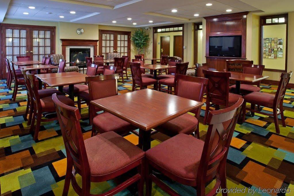 Holiday Inn Express & Suites Wadsworth By Ihg Extérieur photo