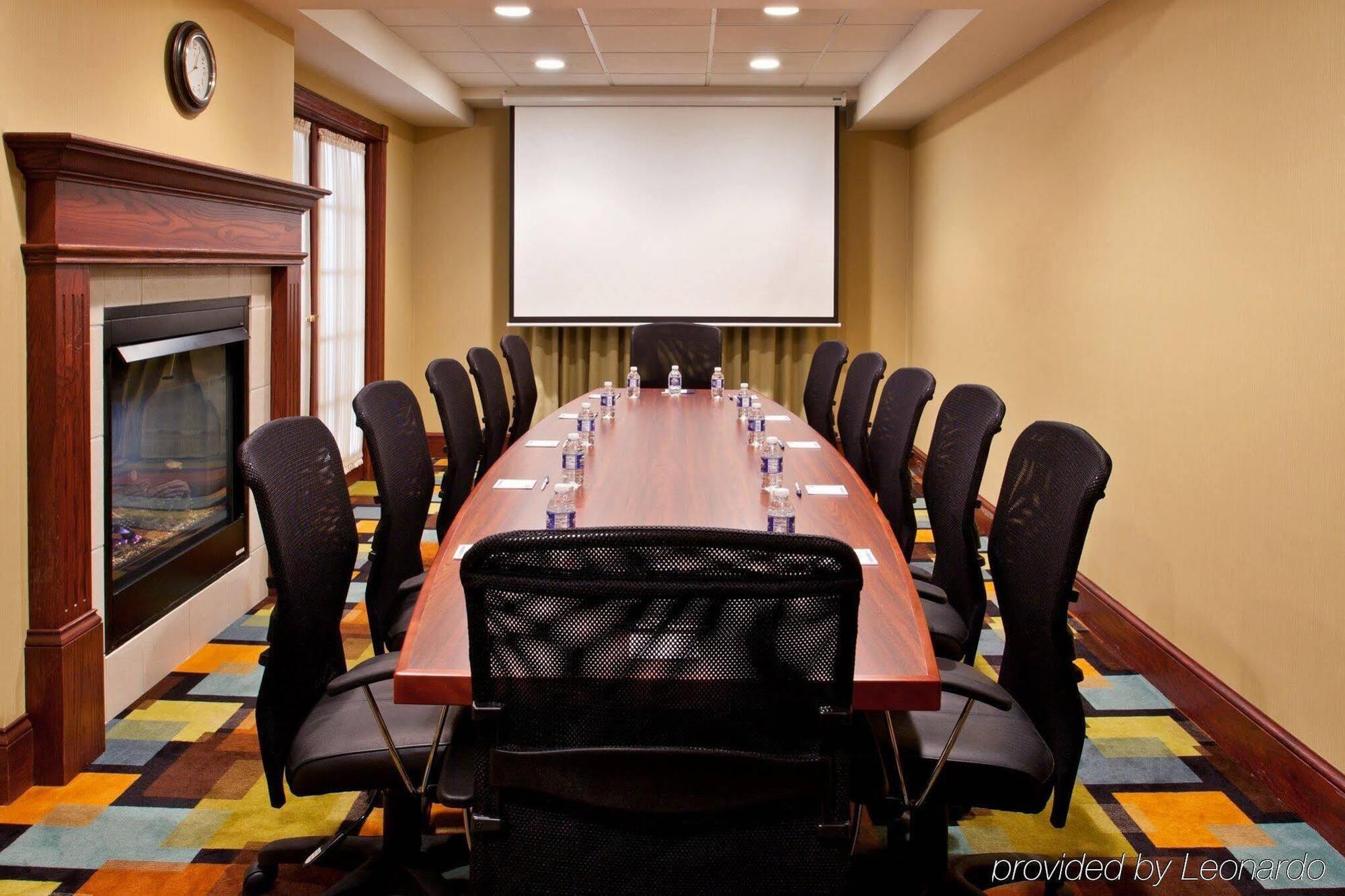 Holiday Inn Express & Suites Wadsworth By Ihg Extérieur photo
